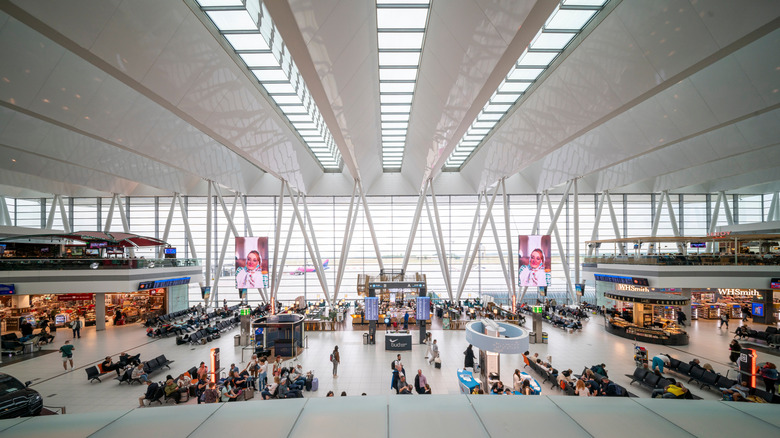 Budapest international Airport check in area