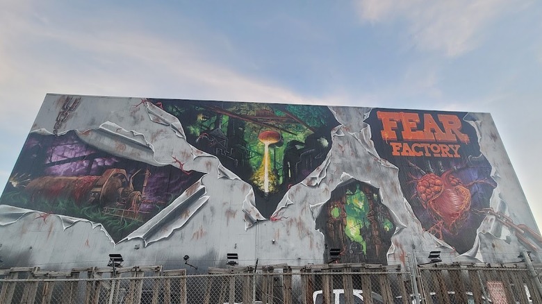 Mural outside Fear Factory haunted house attraction in Utah