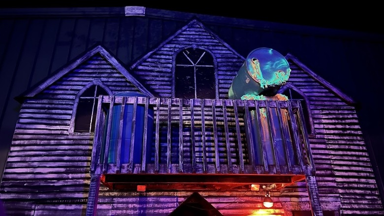 Haunted house facade at Niles Scream Park in Michigan