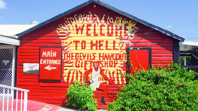 Hell gift shop