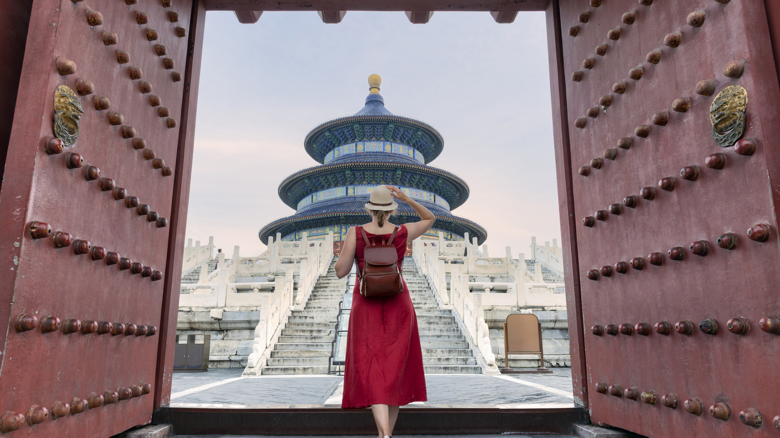 10 Biggest Things That Surprise Tourists Visiting China