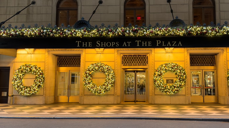 Christmas wreaths on The Plaza Hotel