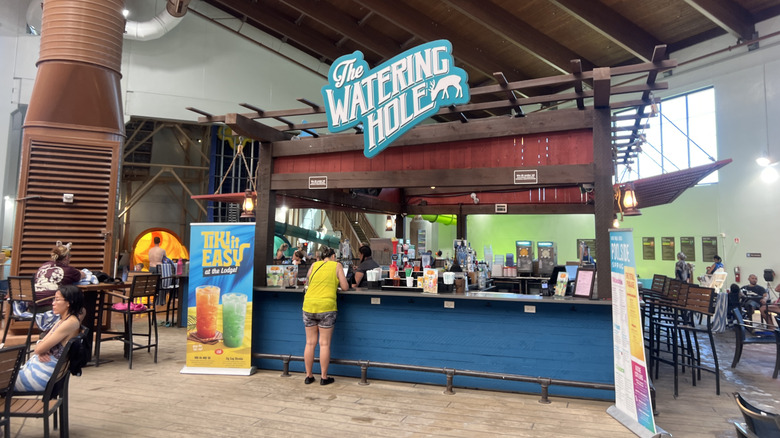 Interior of 'The Watering Hole' food and beverage kiosk at Great Wolf Lodge Northern California waterpark in Manteca, California.