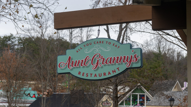 Sign for Aunt Granny's Restaurant inside the Dollywood theme park on a cloudy fall or winter day
