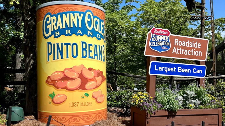 Oversized can of Granny Ogle's famous pinto beans near Granny Ogle's Ham'n'Beans restaurant at Dollywood