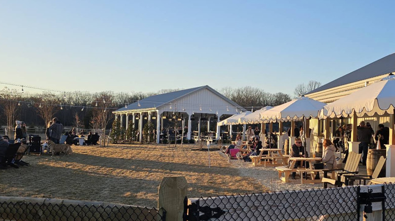 Tall Oaks Farm + Brewery in Farmingdale, New Jersey