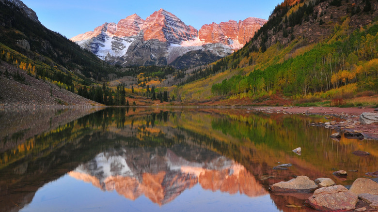 Early fall sunrise on the Maroon Bells and Maroon Lake.