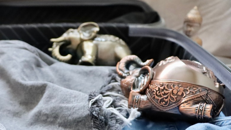 Sentimental items and valuable souvenirs