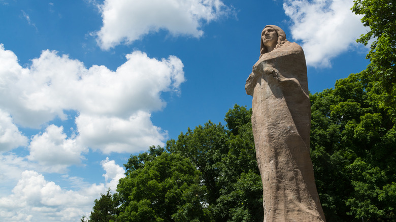 Chief Black Hawk statue in Lowden State Park in Oregon, Illinois