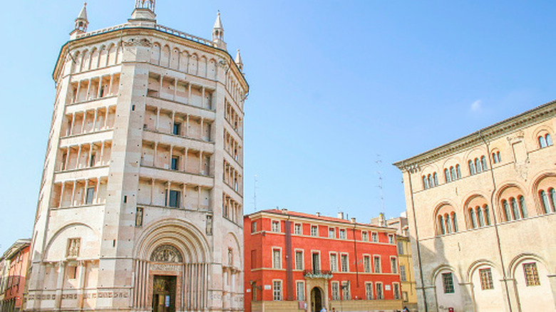 The Palazzo Dalla Rosa Prati, next to the San Giovanni Battista Baptistry