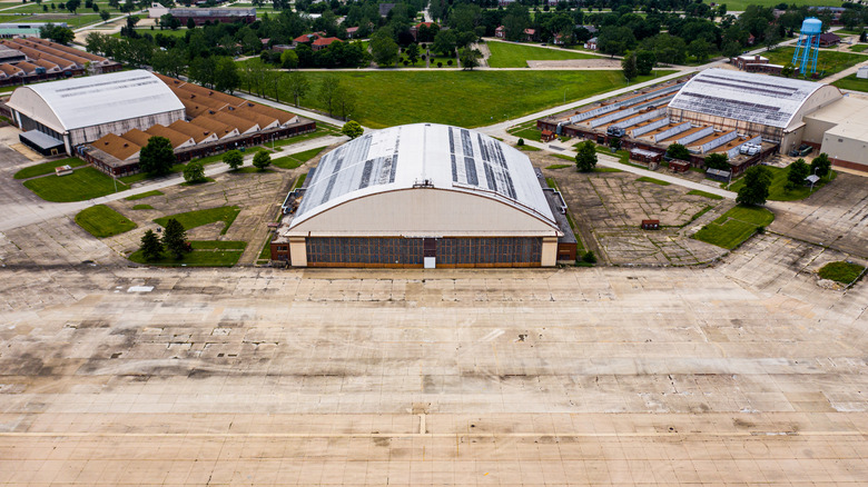 Aerial view of decaying hangar facilities at the closed Chanute Air Force Base, Illinois