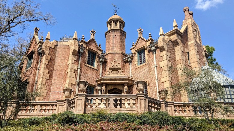 Haunted Mansion attraction at Walt Disney World