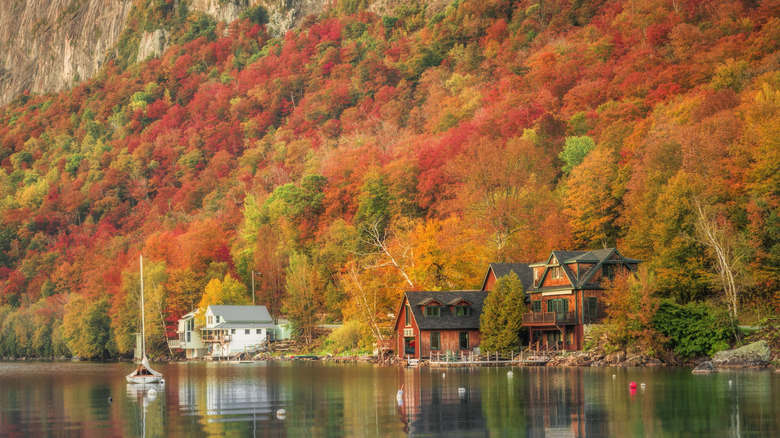 Lake Willoughby in Vermont blanketed in colorful autumn foliage
