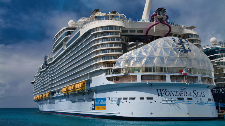 Royal Caribbean Wonder of the Seas docked in Phillipsburg, St. Maarten