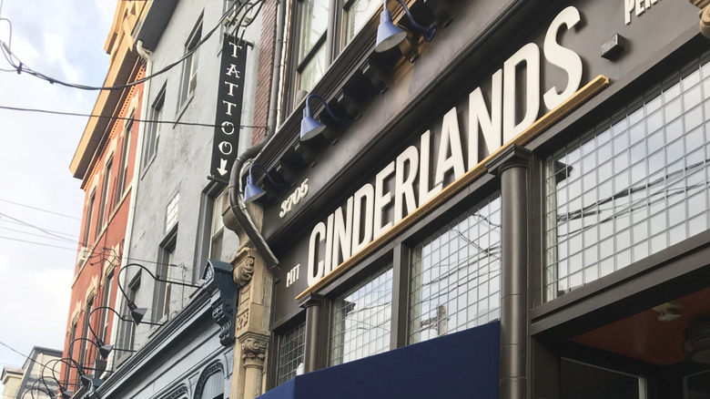 Exterior of Cinderlands Beer Co. in Pittsburgh