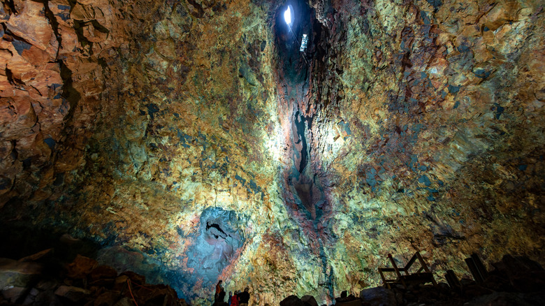Visitors inside Thrihnukagigur Volcano