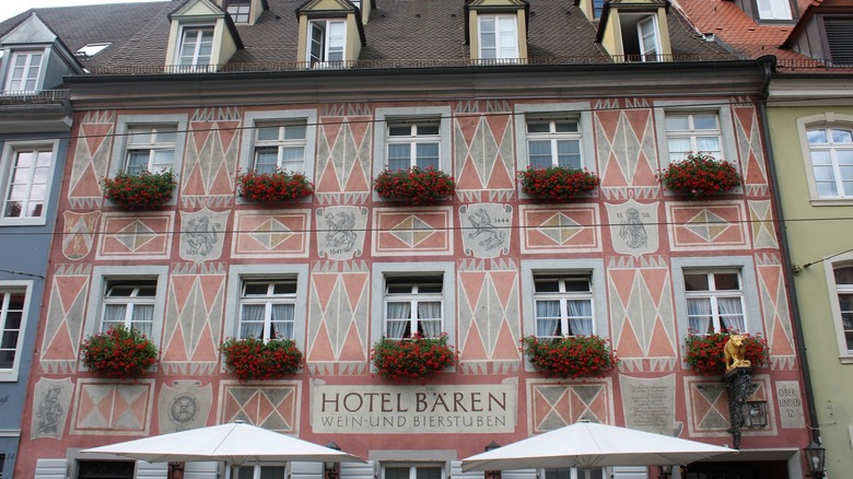 Outdoor facade of Gasthaus Zum Roten Bären