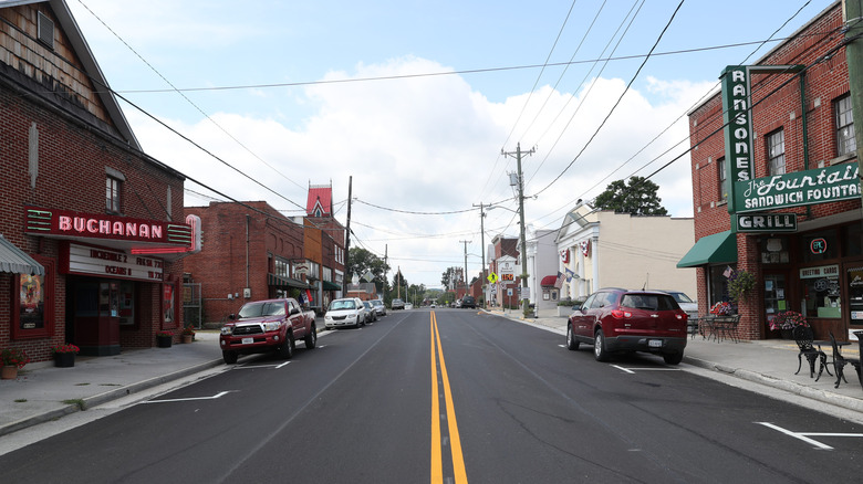 Cars packed in front of facades in downtown Buchanan, Virginia
