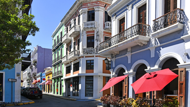 colorful buildings in Old San Juan