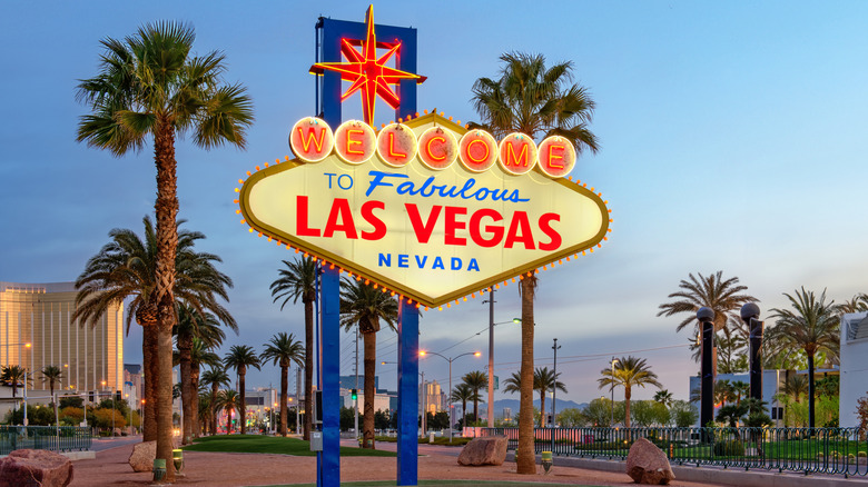 Las Vegas sign