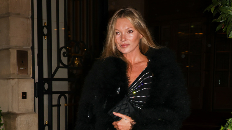 Kate Moss leaving the Ritz Paris in a black outfit