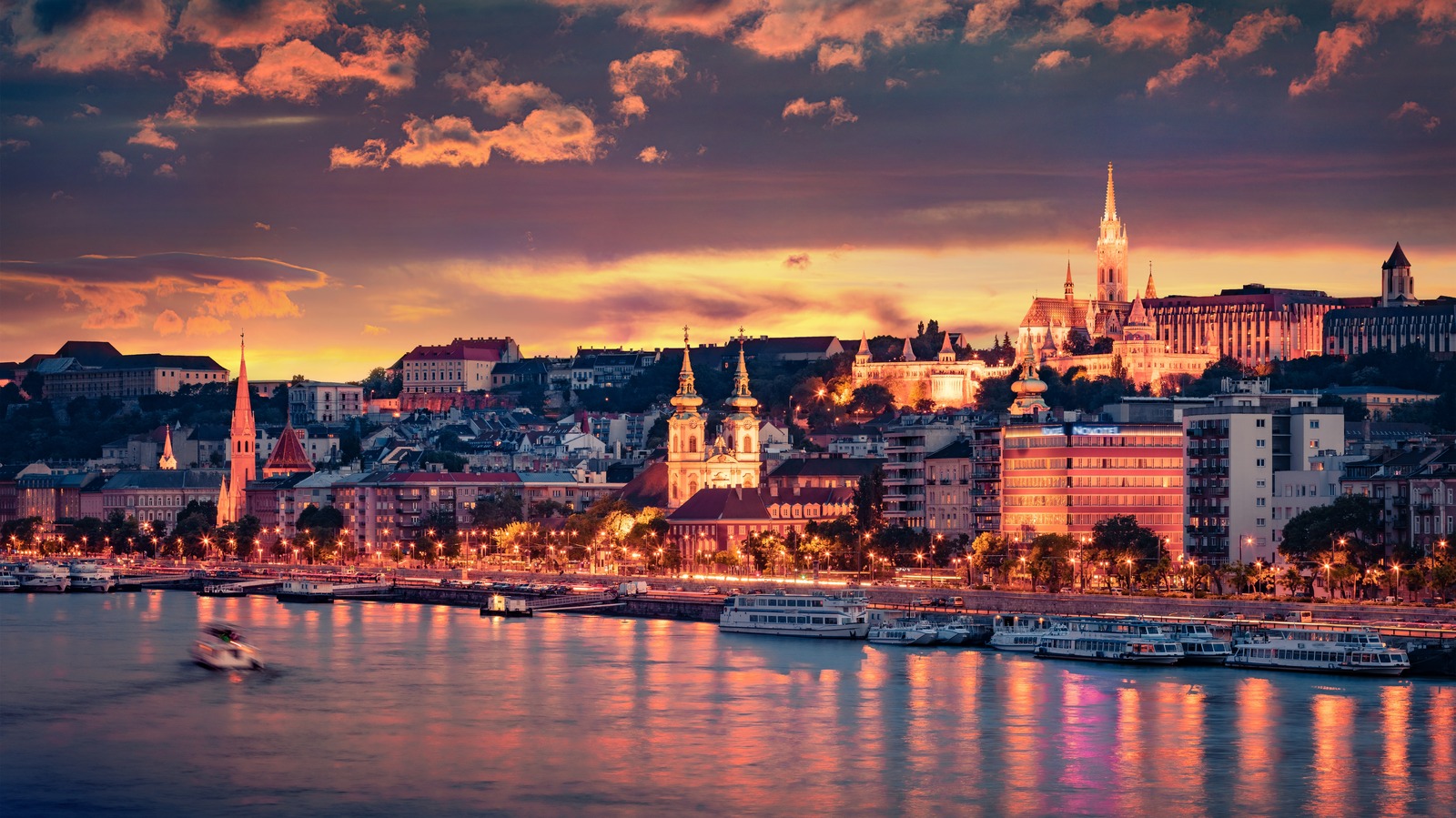 12 Hidden Dangers In Europe's Most Popular Cities