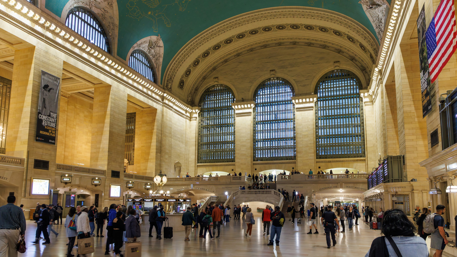 12 Most Jaw-Dropping Train Stations Across The US