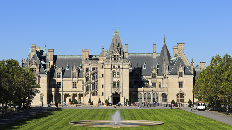 Exterior view of the grounds at Biltmore Estate in North Carolina