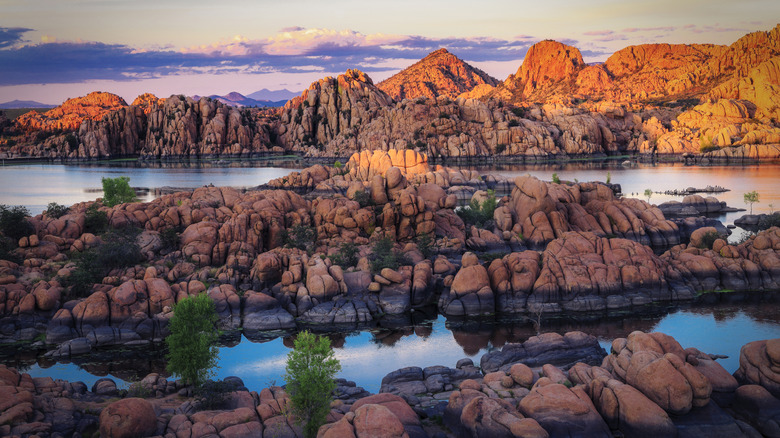 Watson Lake and its Granite Dells near Prescott, Arizona, at sunset