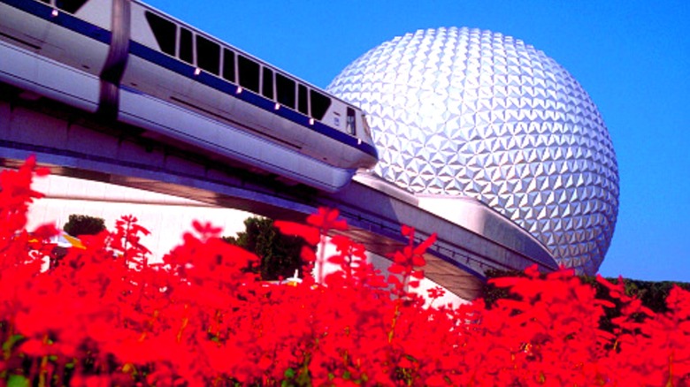 A monorail at Epcot Disney