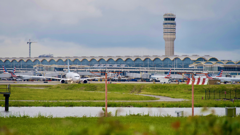 Air traffic control tower