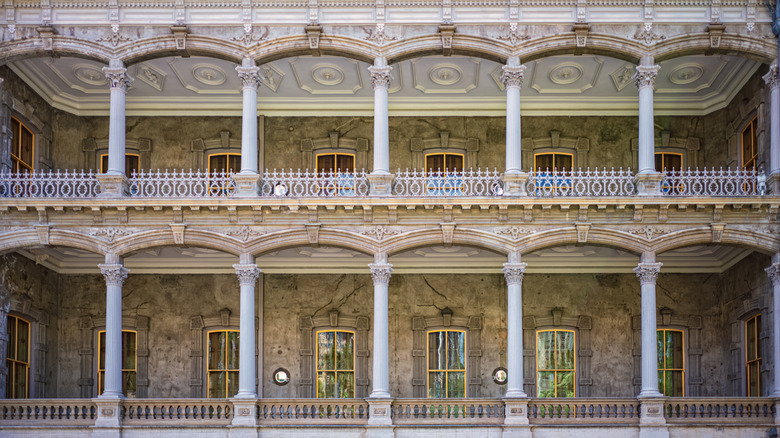 Long, ornate balconies line Iolani Palace in Hawaii
