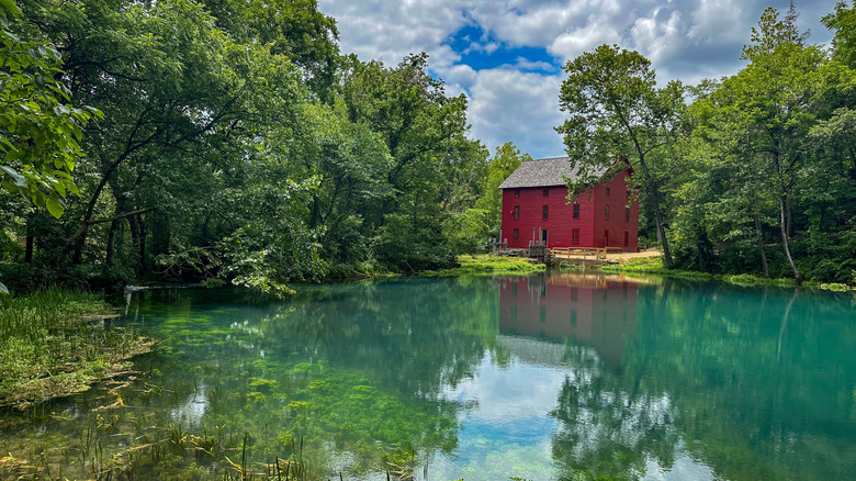 Alley Mill, Alley Spring State Park, Ozark National Scenic Riverways, Missouri