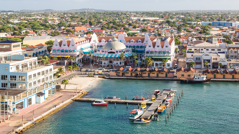 The pretty harbor at Oranjestad