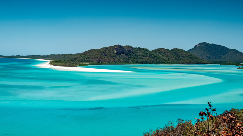 Swirling sands of Whitehaven Beach