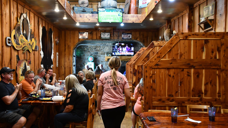 Missouri Hick BBQ in Cuba, Missouri