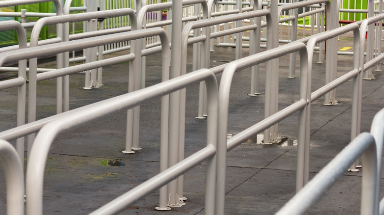 Empty line dividers at amusement park
