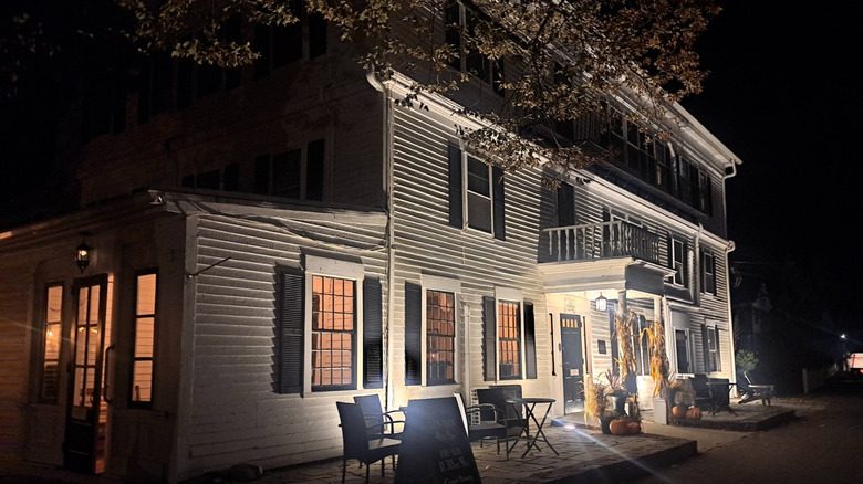 A nighttime view of 1754 House Inn & Restaurant