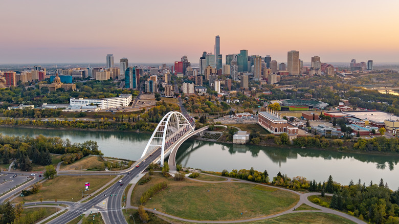 The skyline of Edmonton, Alberta during sunset
