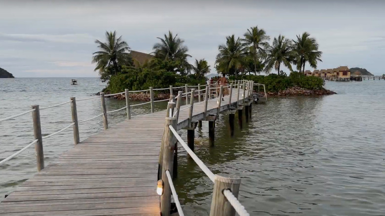 Overwater bungalows at Likuliku resort