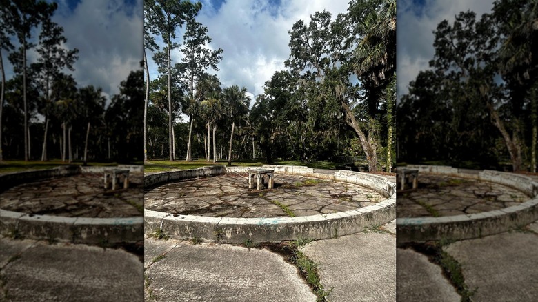 Ruins of the Hampton Springs Hotel