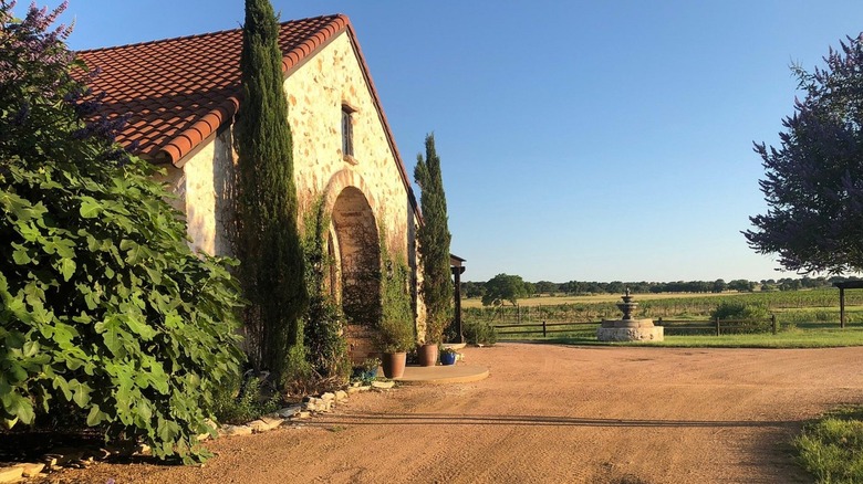 An exterior of The Vineyard at Florence in Florence, Texas