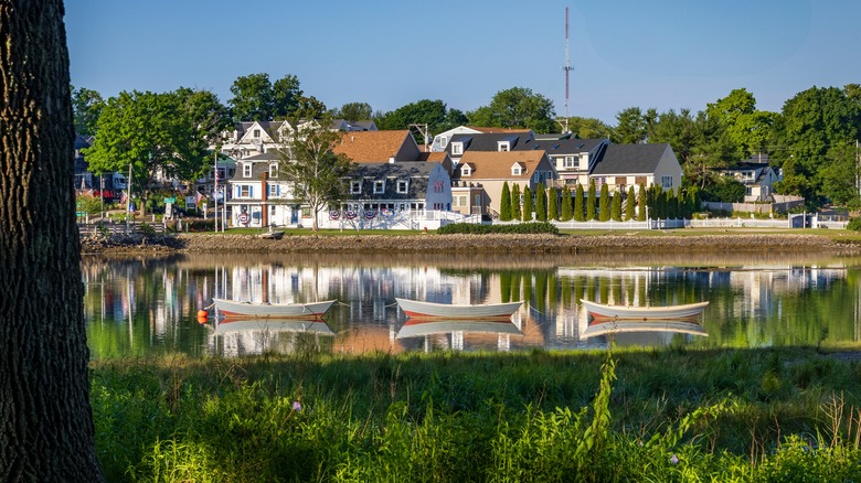 River boats in Kennebunk, Maine