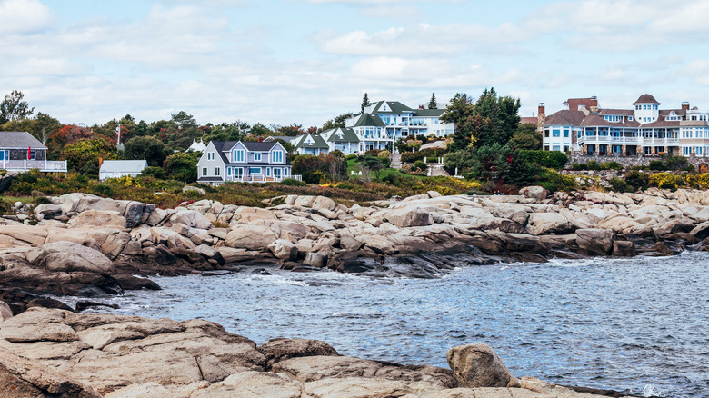 Waterfront homes in York, Maine