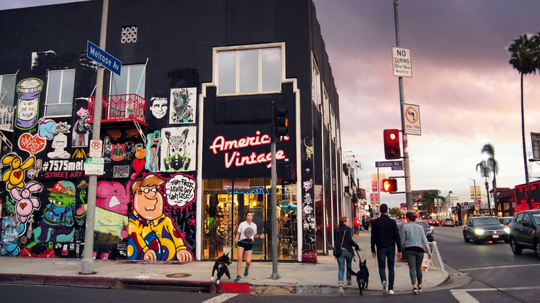 Street view of Melrose Ave