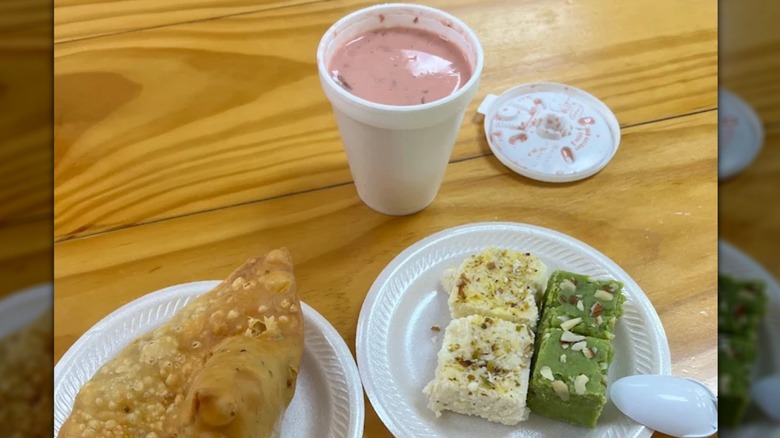 Pink Kashmiri chai and snacks at King Sweets on Devon in Chicago