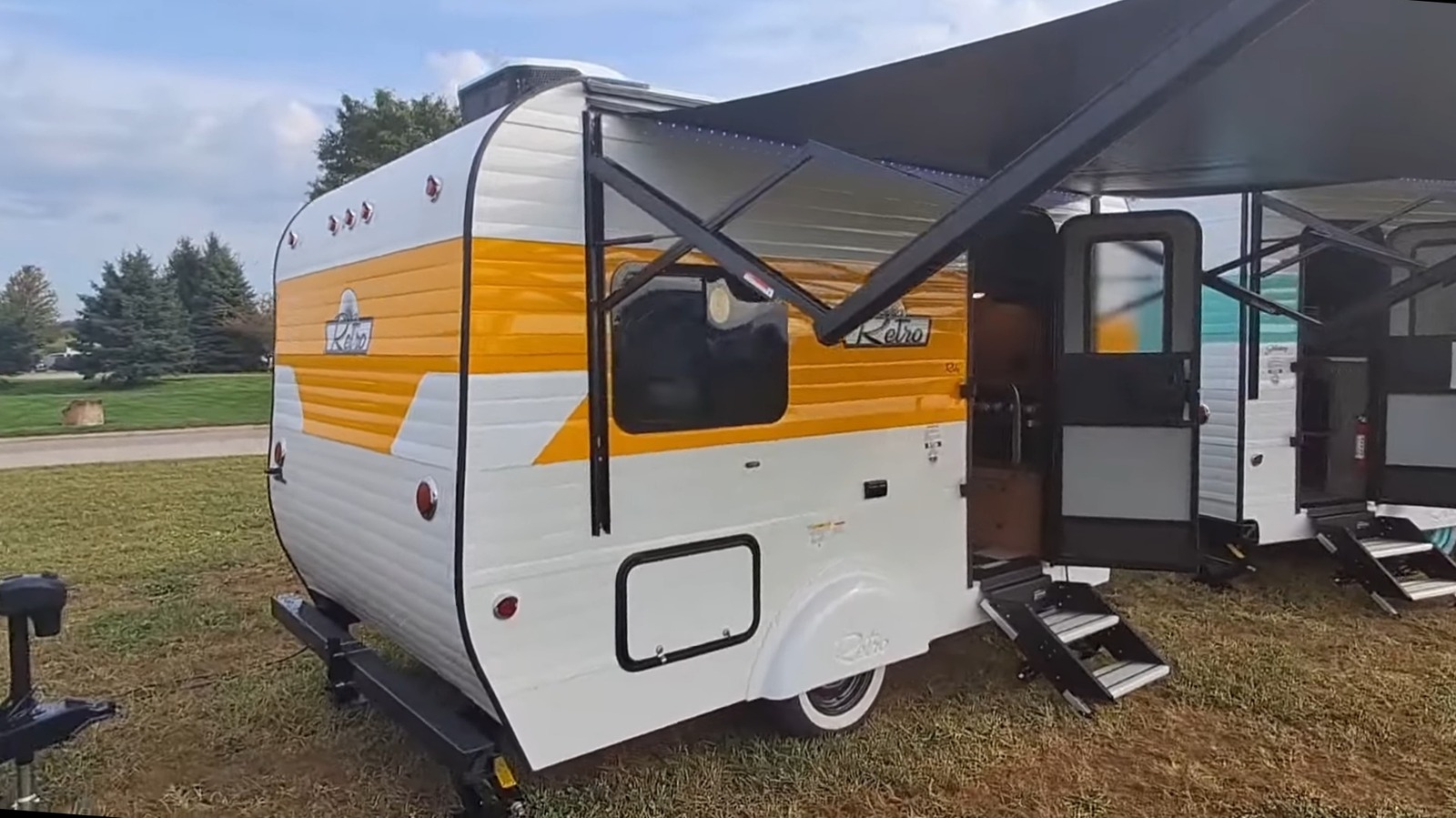 Popclox Retro Rv 5 Groovy Retro-Styled RVs (With Modern Amenities) For Nostalgic Camping ...