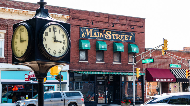 A "Main Street" sign in Chesterton, Indiana