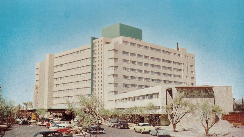 A vintage postcard of the Riviera White Hotel