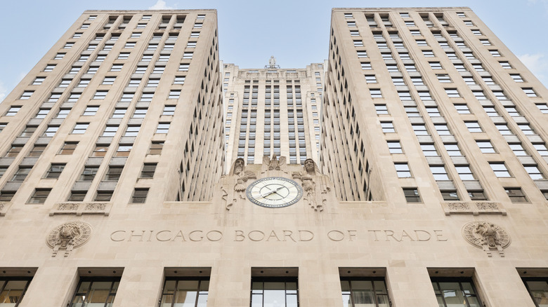 The exterior of the Chicago Board of Trade building